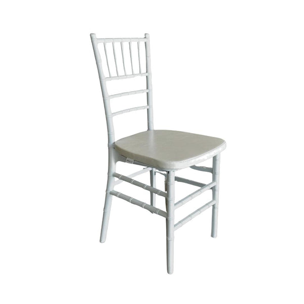 Paquete de 5 Sillas MODAMOB, modelo Tiffany, 161cm x 40cm x 46cm, 20 kg, incluye asiento acolchado, color perla