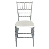 Paquete de 5 Sillas MODAMOB modelo Tiffany, 161cm x 40cm x 46cm, 25 kg, incluye asiento acolchado, color cristal